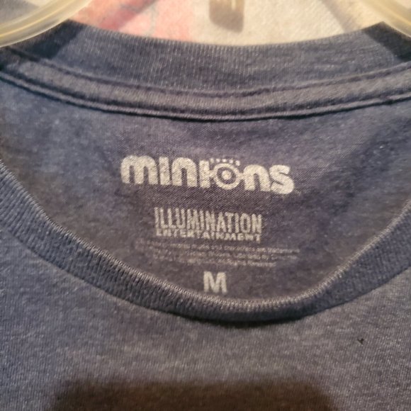 Vintage Minions Villain Con International Illumination T-shirt men's medium - Picture 3 of 4